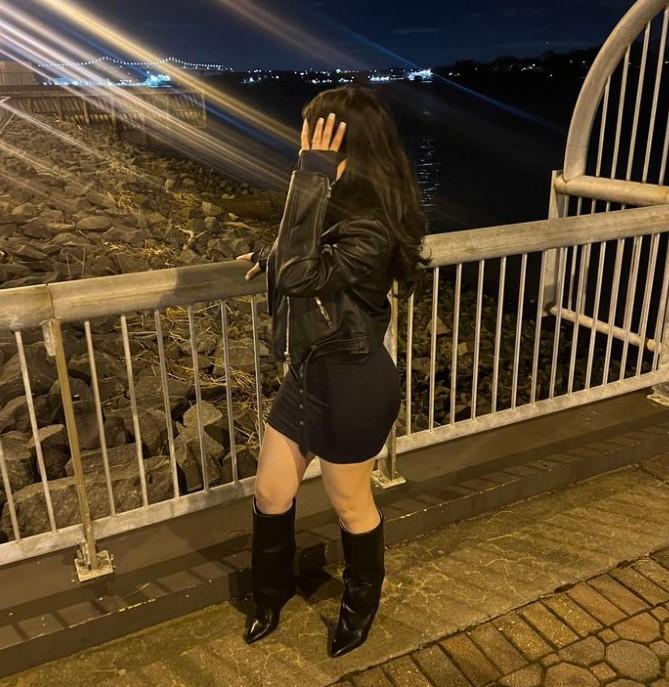 611372147: Chica busca chico en Málaga