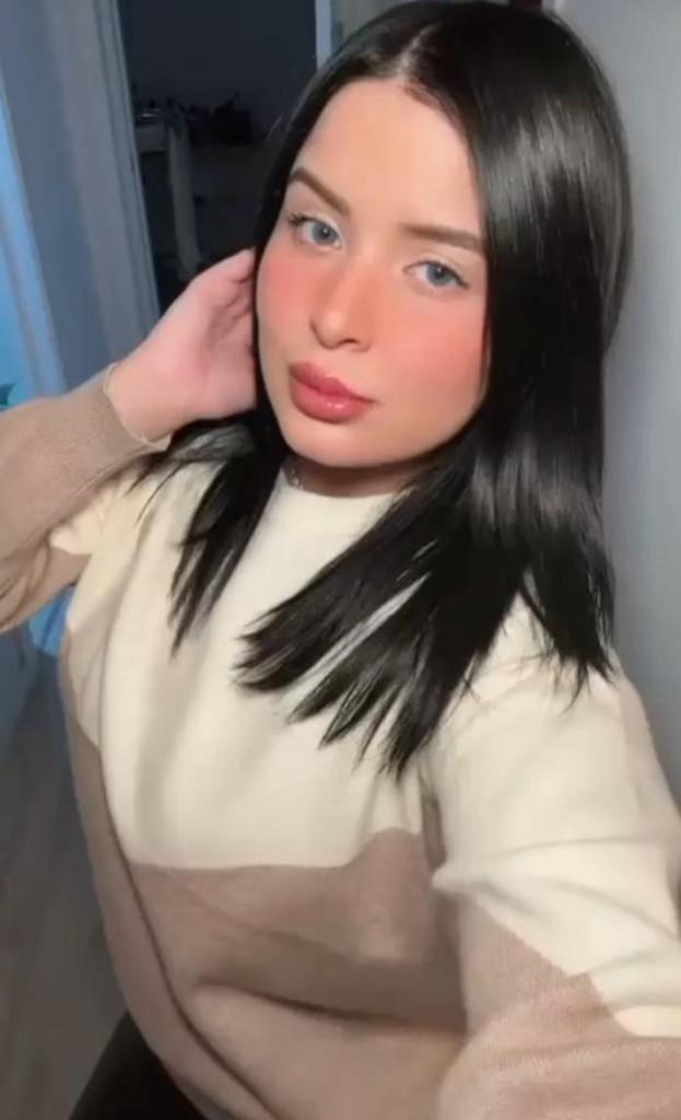 Chica busca chico en Sevilla: 
