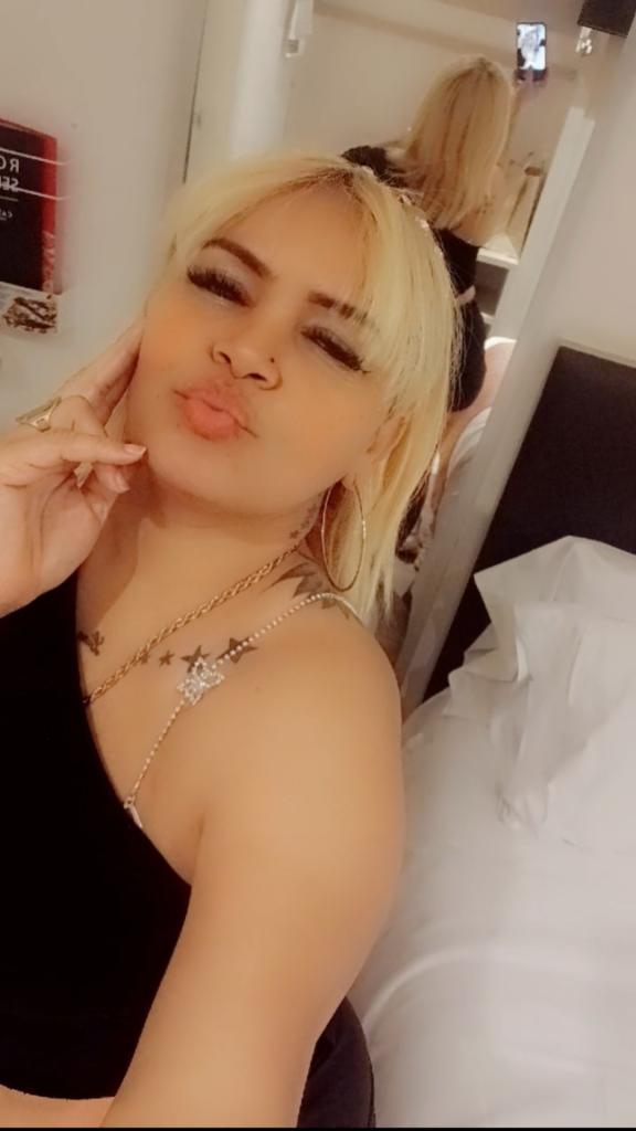 Chica busca chico en Sevilla: 