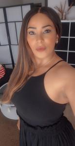 664218578: Chica busca chico en Madrid