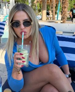 641268534: Chica busca chico en Madrid