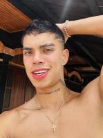 613425515: Chico busca chica en Valencia