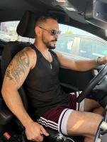 613747407: Chico busca chica en Madrid