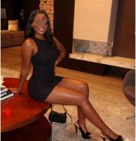685917516: Chica busca chico en Barcelona