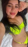 662938177: Chica busca chico en Barcelona