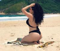 677655812: Chica busca chico en Barcelona
