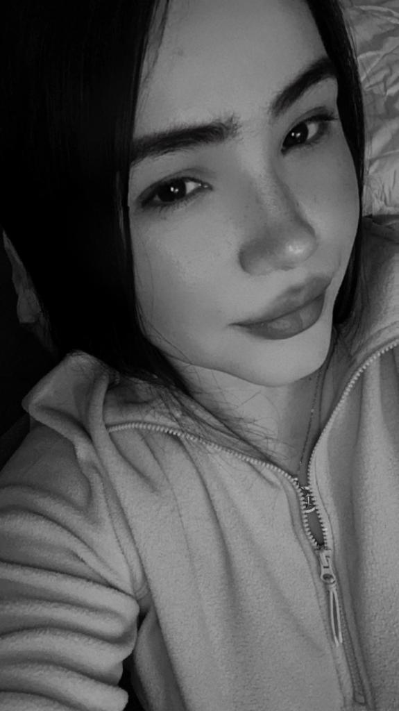 612255279: Chica busca chico en Cantabria