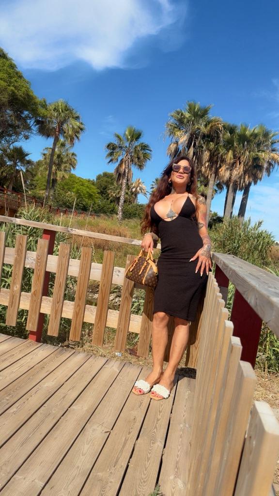 697217910: Transexual en Málaga