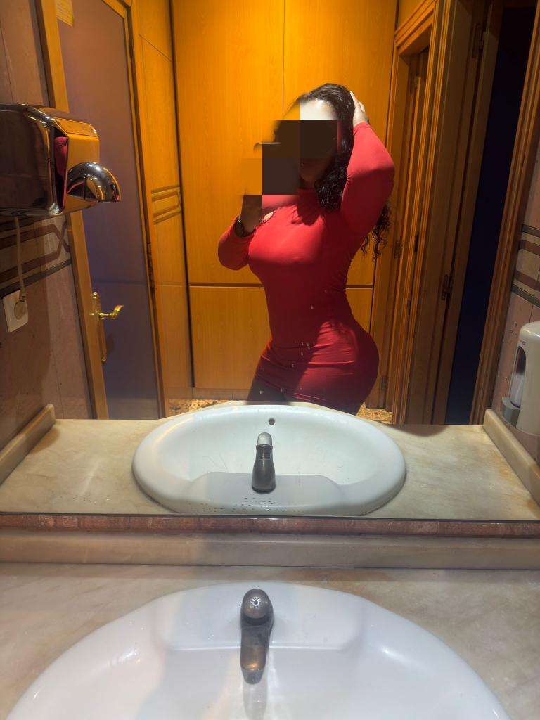 Chica busca chico en Gerona: 