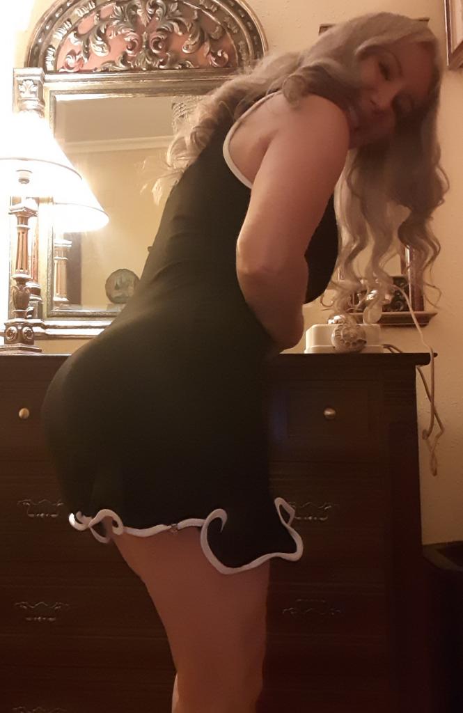 663718890: Chica busca chico en Asturias