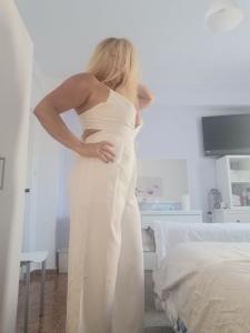 Chica busca chico en Tenerife: 