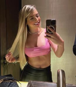 672599511: Chica busca chico en Ibiza