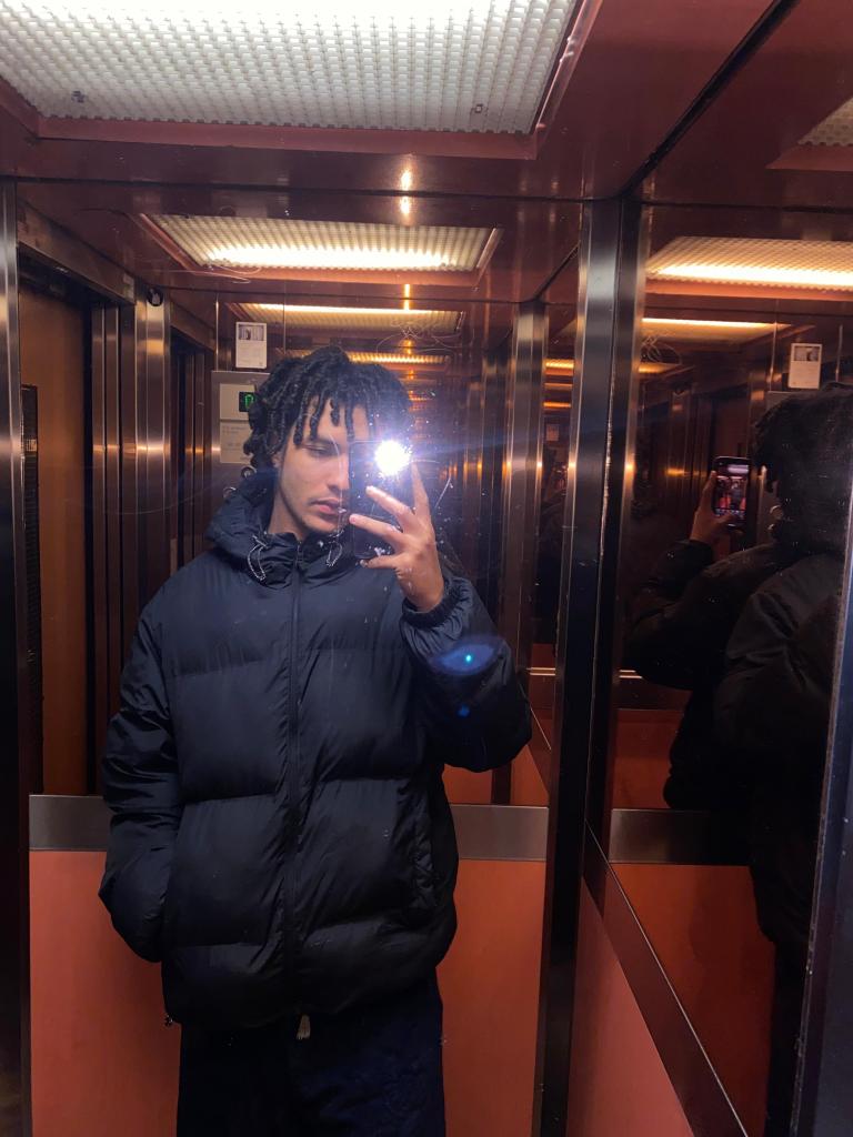 Chico busca chica en Pontevedra: 