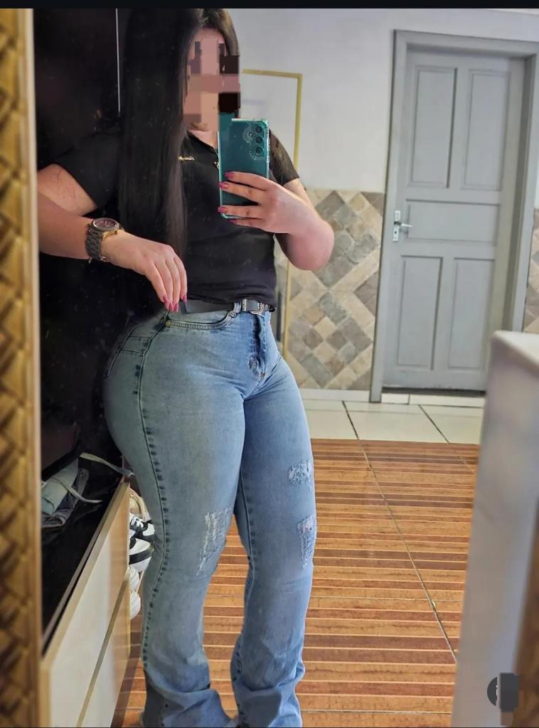 614757956: Chica busca chico en León