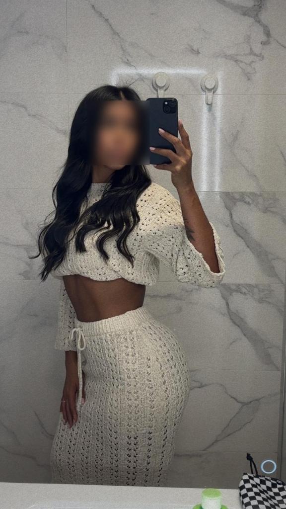 Chica busca chico en Lugo: 