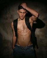 604385797: Chico busca chica en Alicante