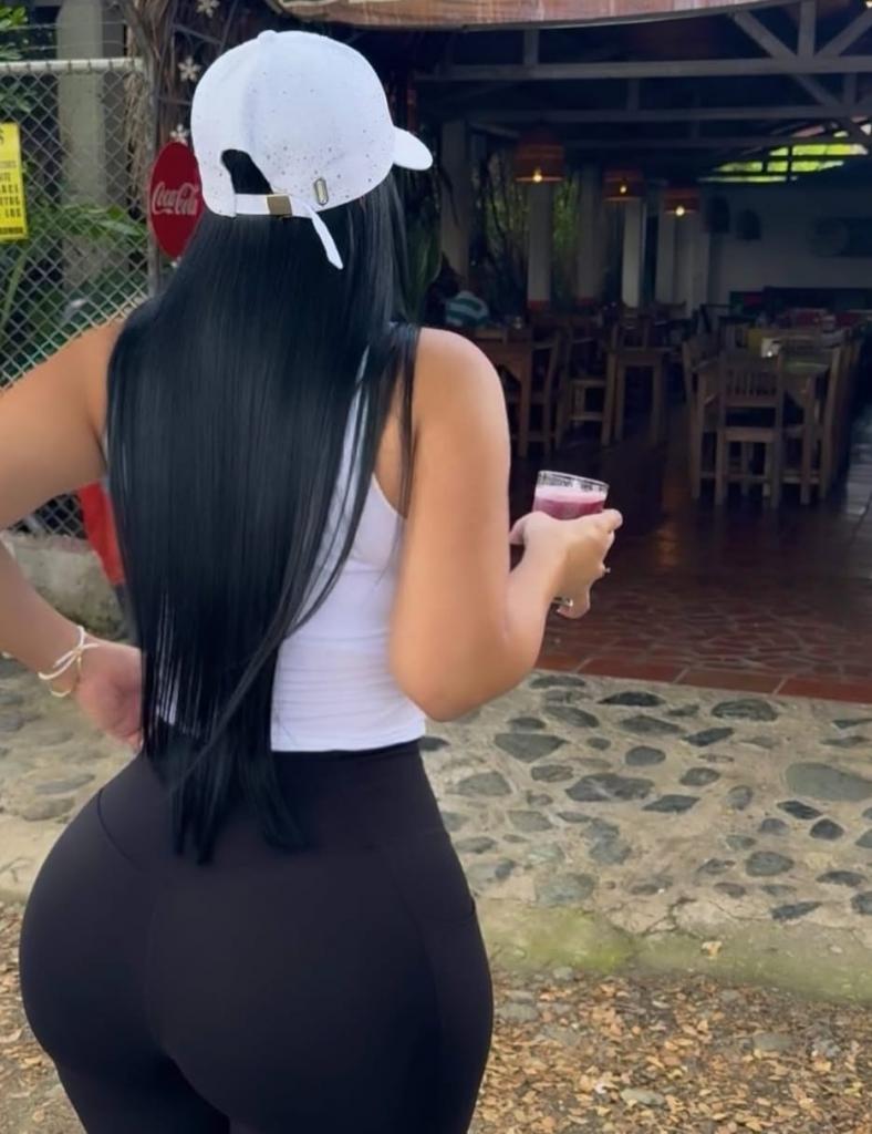 Chica busca chico en Sevilla: 