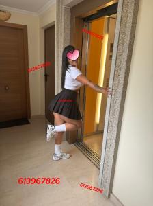 613967826: Chica busca chico en La Coruña