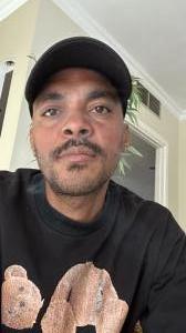 603843837: Chico busca chica en Cádiz