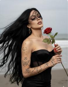 613312096: Travesti en Sevilla