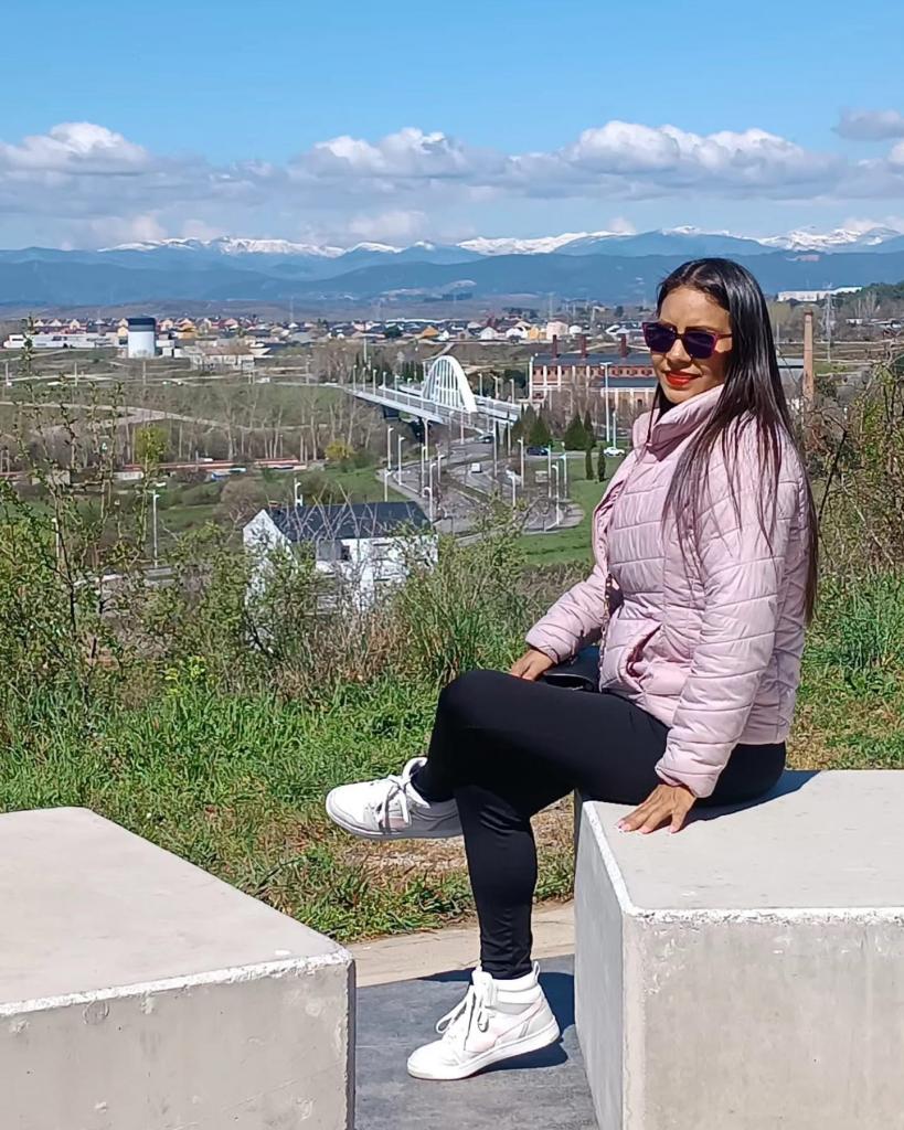 642424665: Chica busca chico en Valladolid