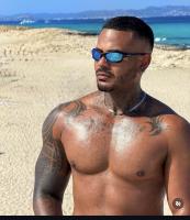 623321091: Chico busca chica en Barcelona