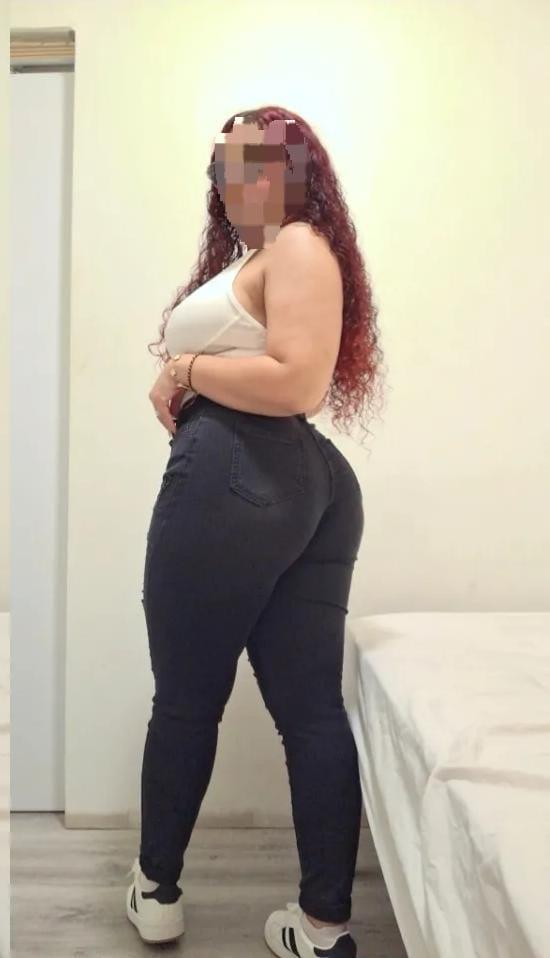 Chica busca chico en Barcelona: 