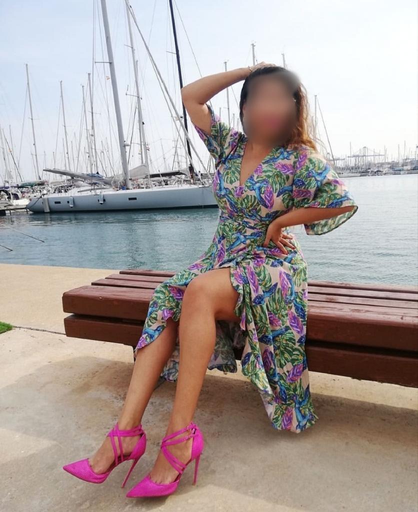 Chica busca chico en Barcelona: 