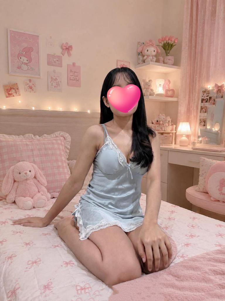 643425479: Chica busca chico en Lérida