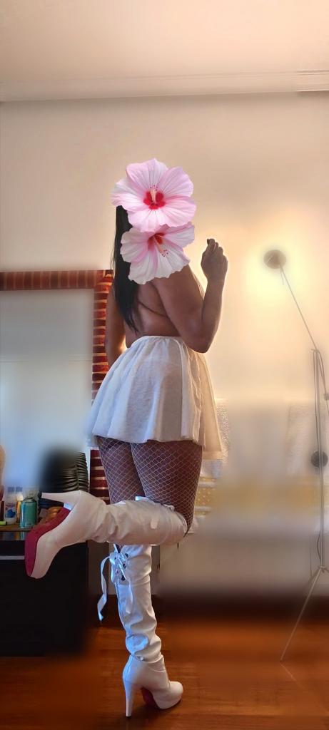 Chica busca chico en Pontevedra: 