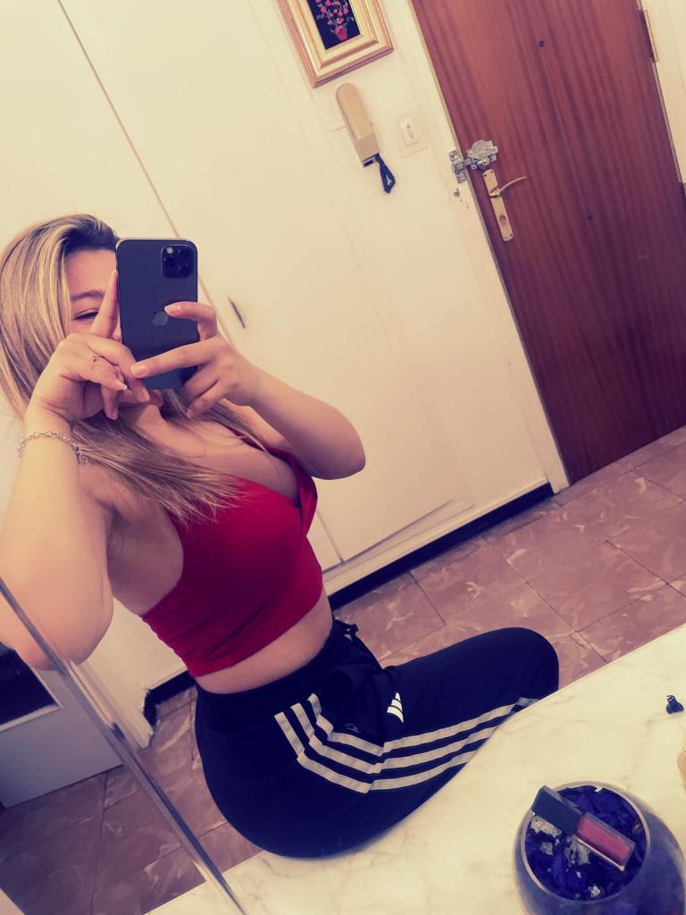 613909581: Chica busca chico en Tarragona