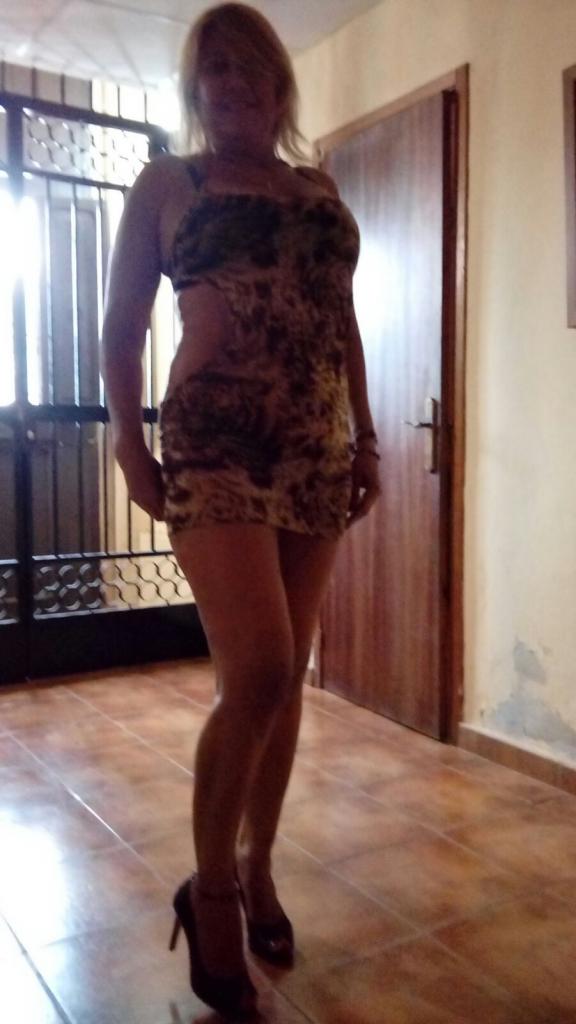625716978: Chica busca chico en Valencia