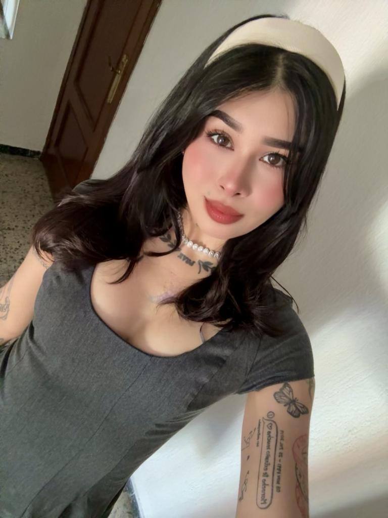 Chica busca chico en Huelva: 