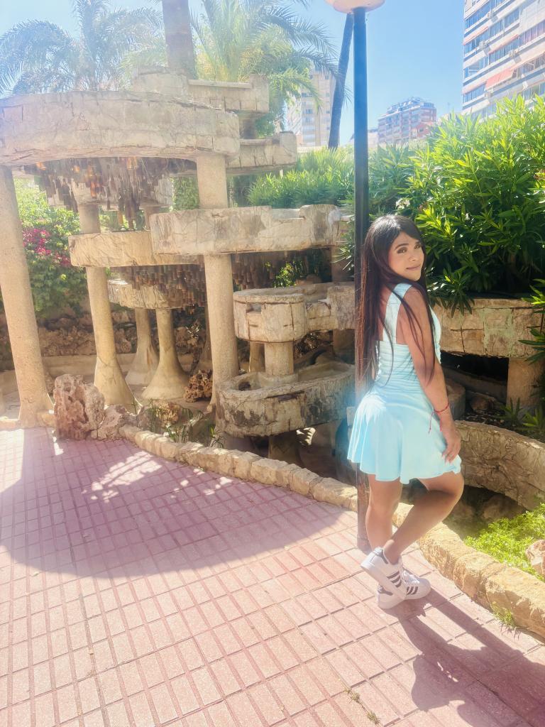 667529710: Transexual en Barcelona