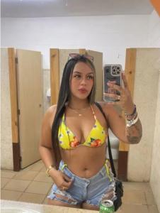617433758: Chica busca chico en Valencia