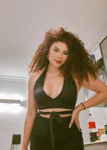 661413605: Chica busca chico en Ibiza