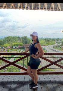 613945970: Chica busca chico en León