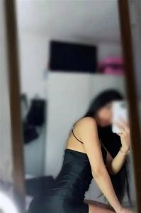 627699457: Chica busca chico en Sevilla