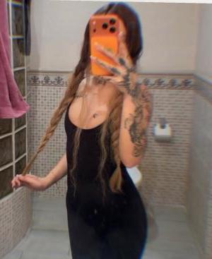 612468064: Chica busca chico en Madrid