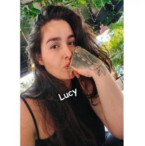 642298489: Chica busca chico en Madrid