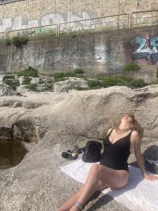 698195418: Chica busca chico en La Coruña