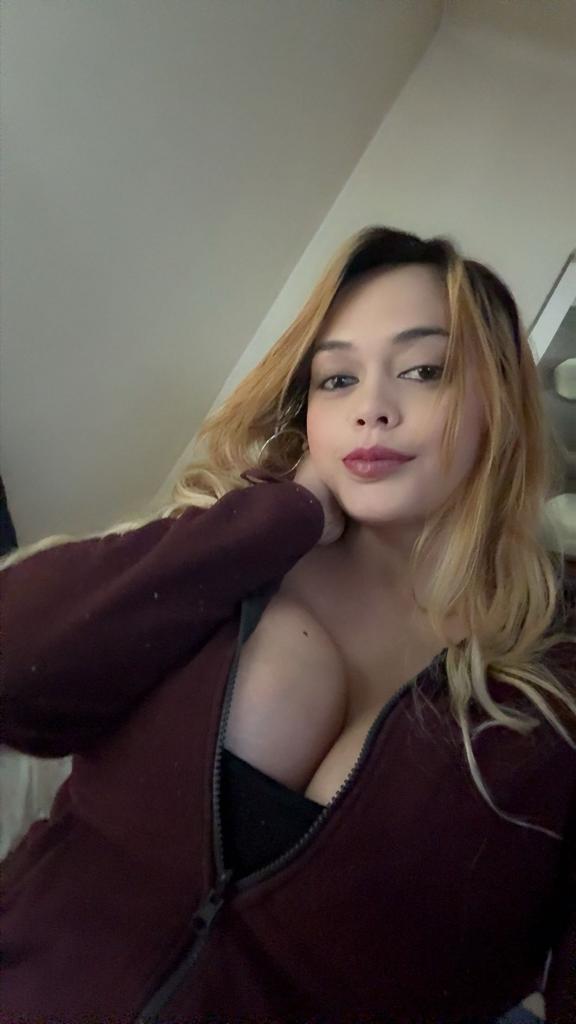 611324432: Travesti en Granada