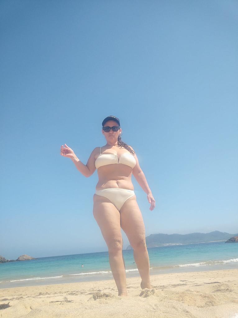 603263389: Chica busca chico en Málaga