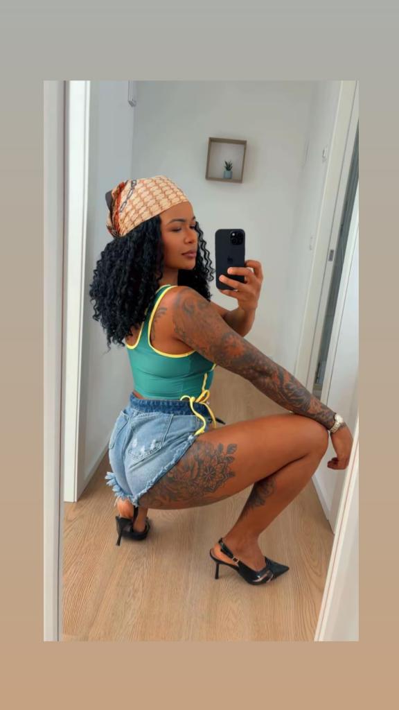 610631419: Chica busca chico en Málaga