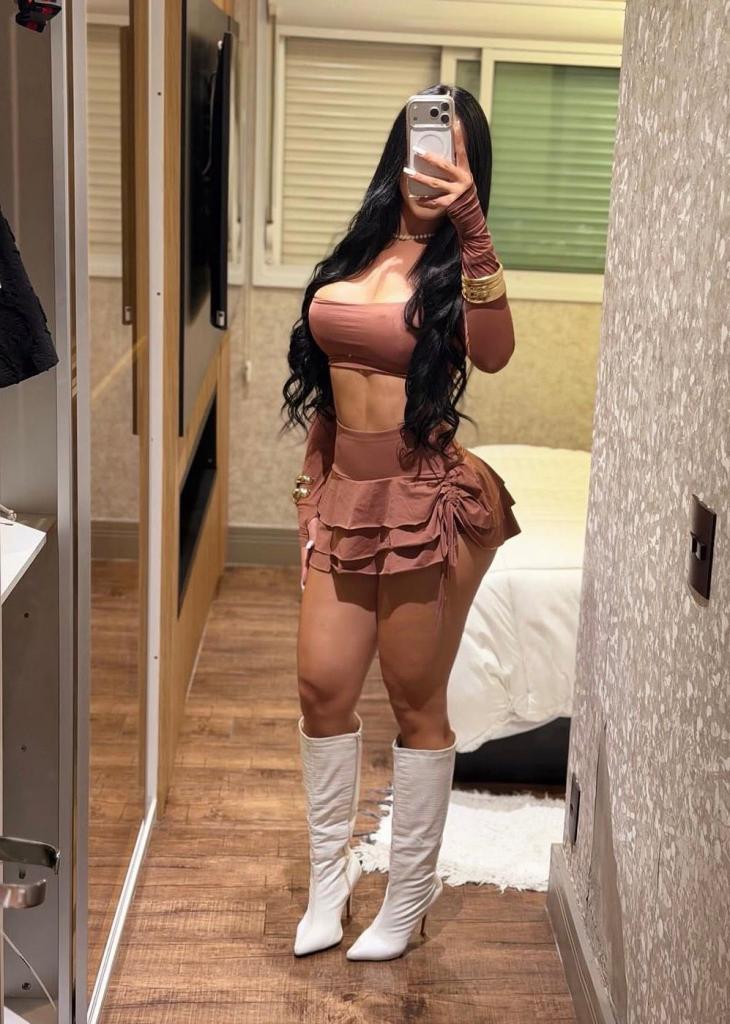 602084189: Chica busca chico en Cádiz