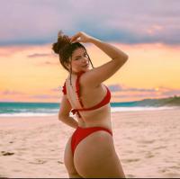 661413605: Chica busca chico en Ibiza