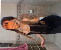 612468064: Chica busca chico en Madrid