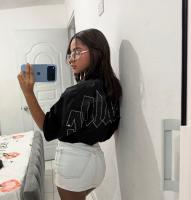 654267318: Chica busca chico en Sevilla
