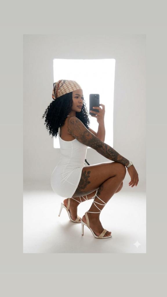 610631419: Chica busca chico en Málaga