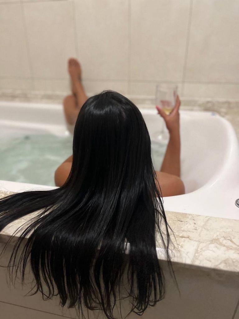 Chica busca chico en Tenerife: 
